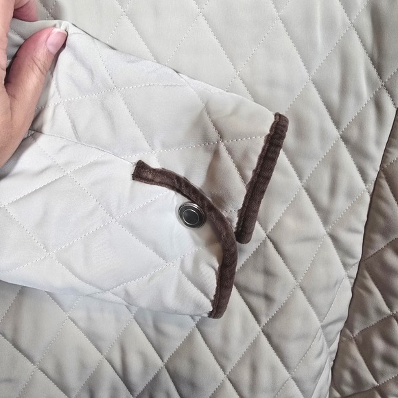 Croft & Borrow Quilted Jacket Lined Women's Size L Beige Velvet Trim Pockets - Picture 6 of 9